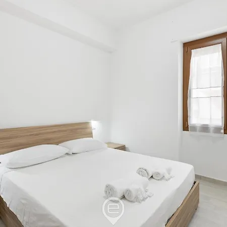 Rockefeller 2 Apartman *