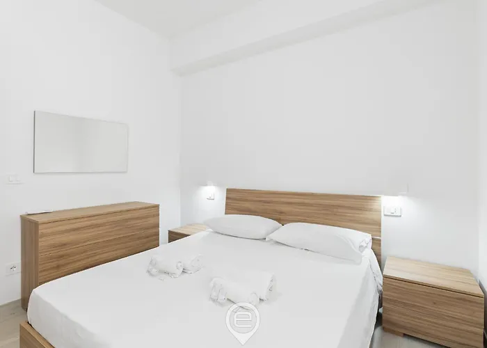 Rockefeller 2 Daire Alghero